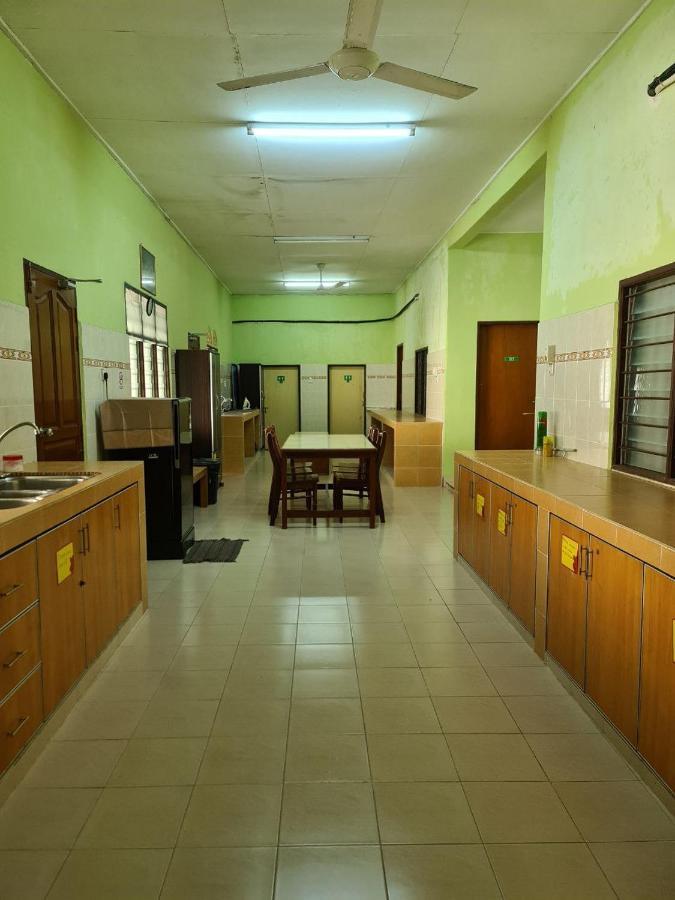 Penginapan Harmoni Inn Κουάλα Τερενγκάνου Εξωτερικό φωτογραφία