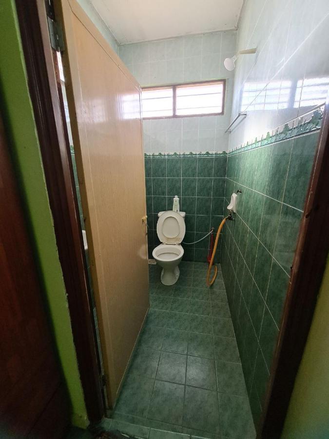 Penginapan Harmoni Inn Κουάλα Τερενγκάνου Εξωτερικό φωτογραφία